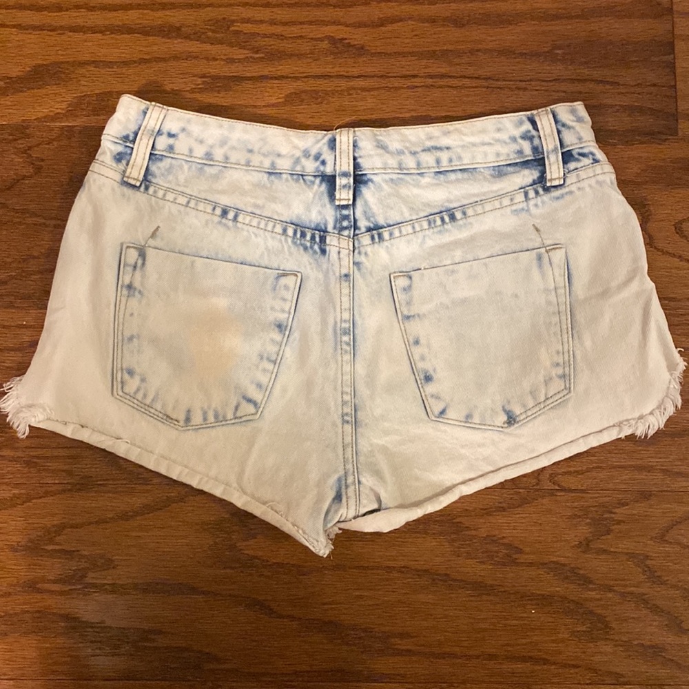 Mossimo High Rise Short Short - Picture 4 of 7